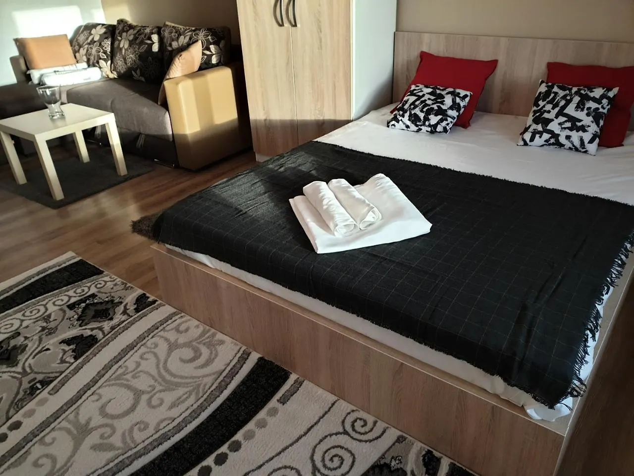 Villa Alla Fundeni Apartments Бухарест