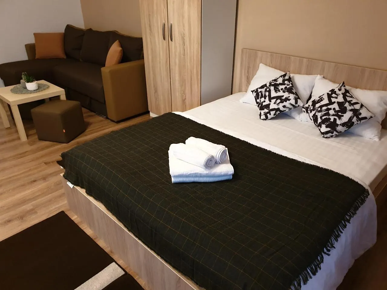 Villa Alla Fundeni Apartments Бухарест