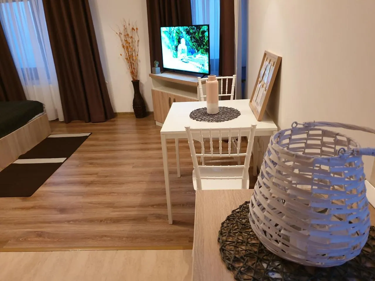 Villa Alla Fundeni Apartments Bucharest 0*,